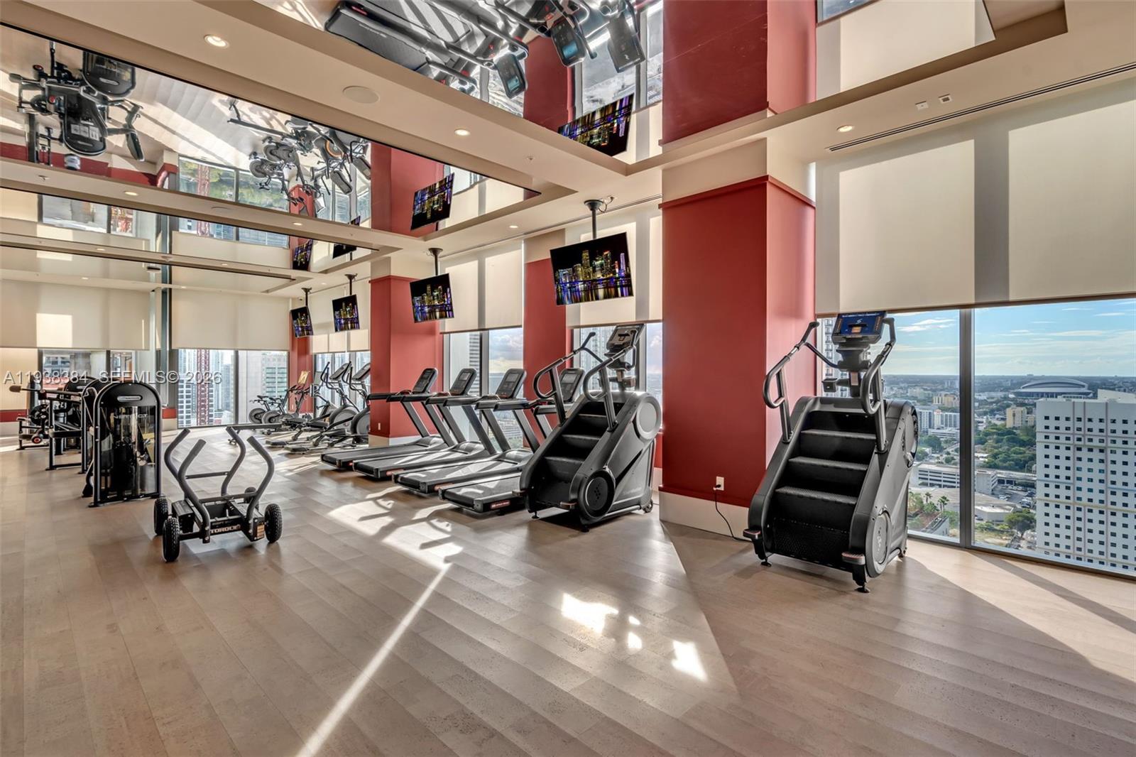 image The Crosby Miami Worldcenter36