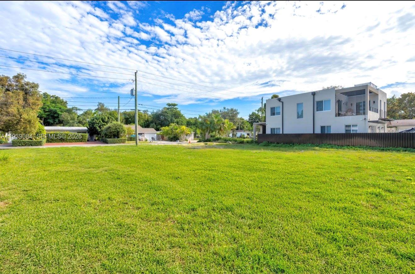 7240 SW 63rd Ct South Miami, FL 33143