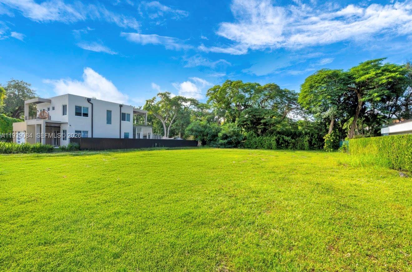 7240 SW 63rd Ct South Miami, FL 33143