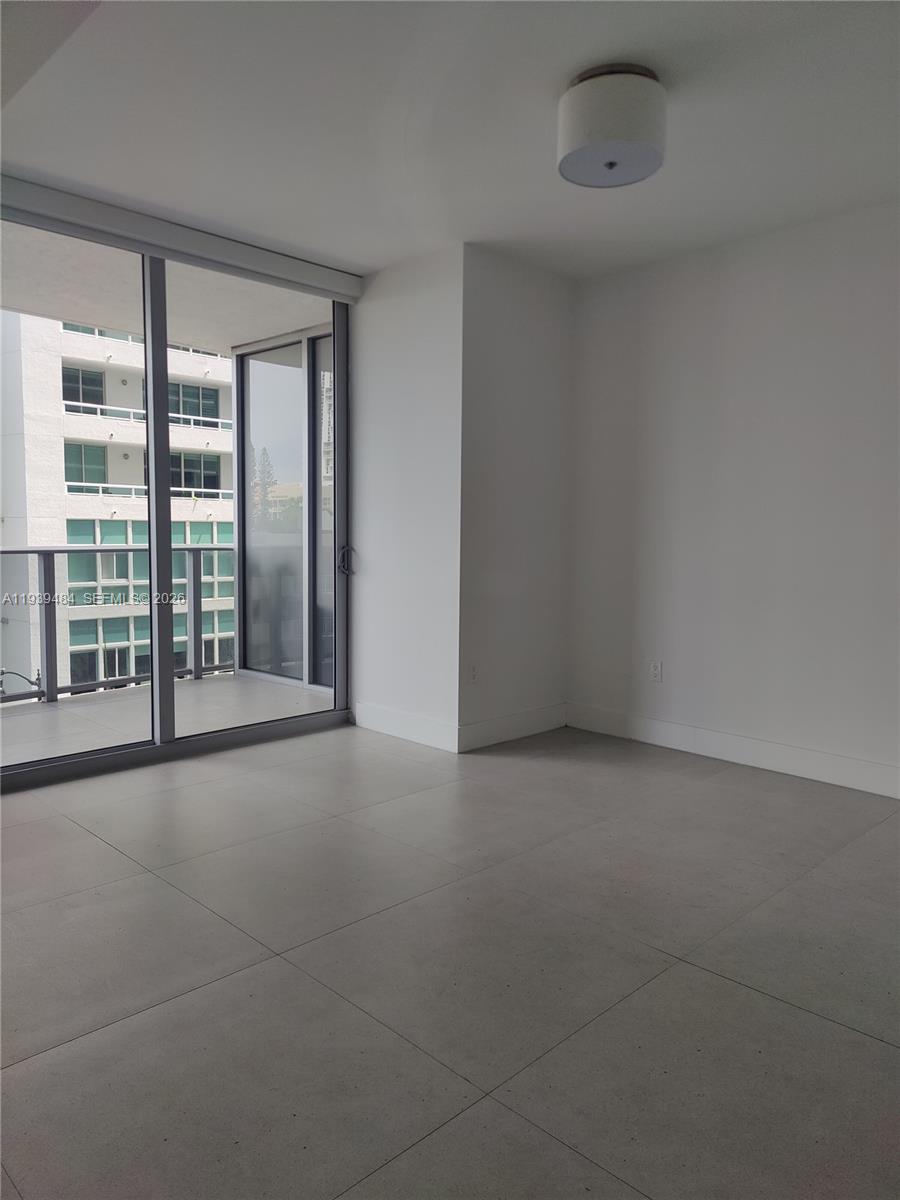 image Aria on the Bay5