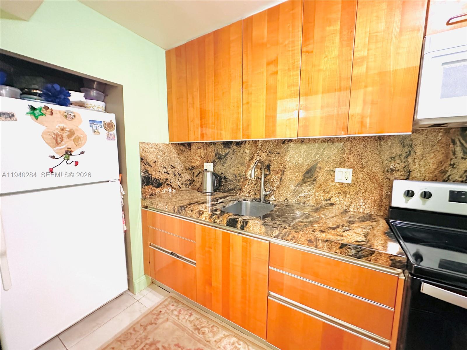 image Winston Towers10