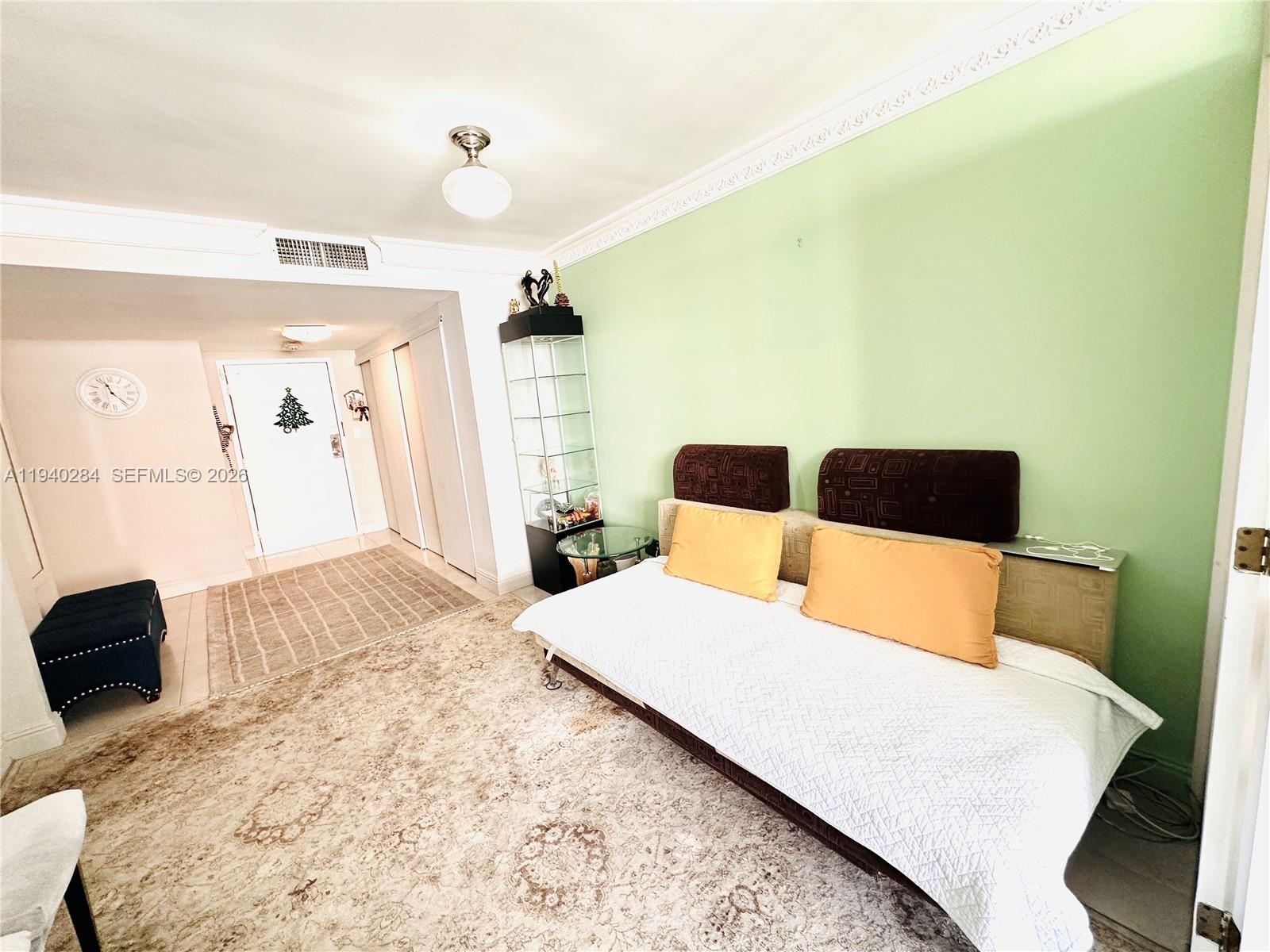 image Winston Towers12