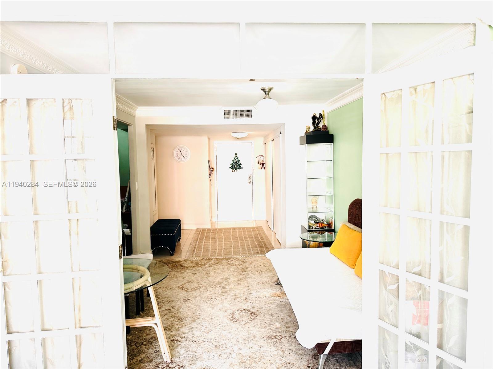 image Winston Towers8