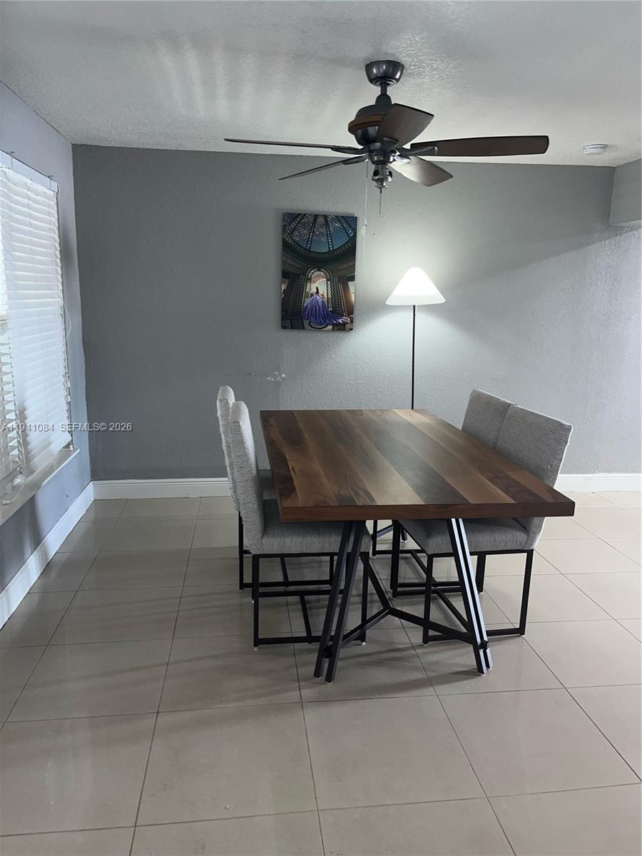 1900 W 72nd St Hialeah, FL 33014