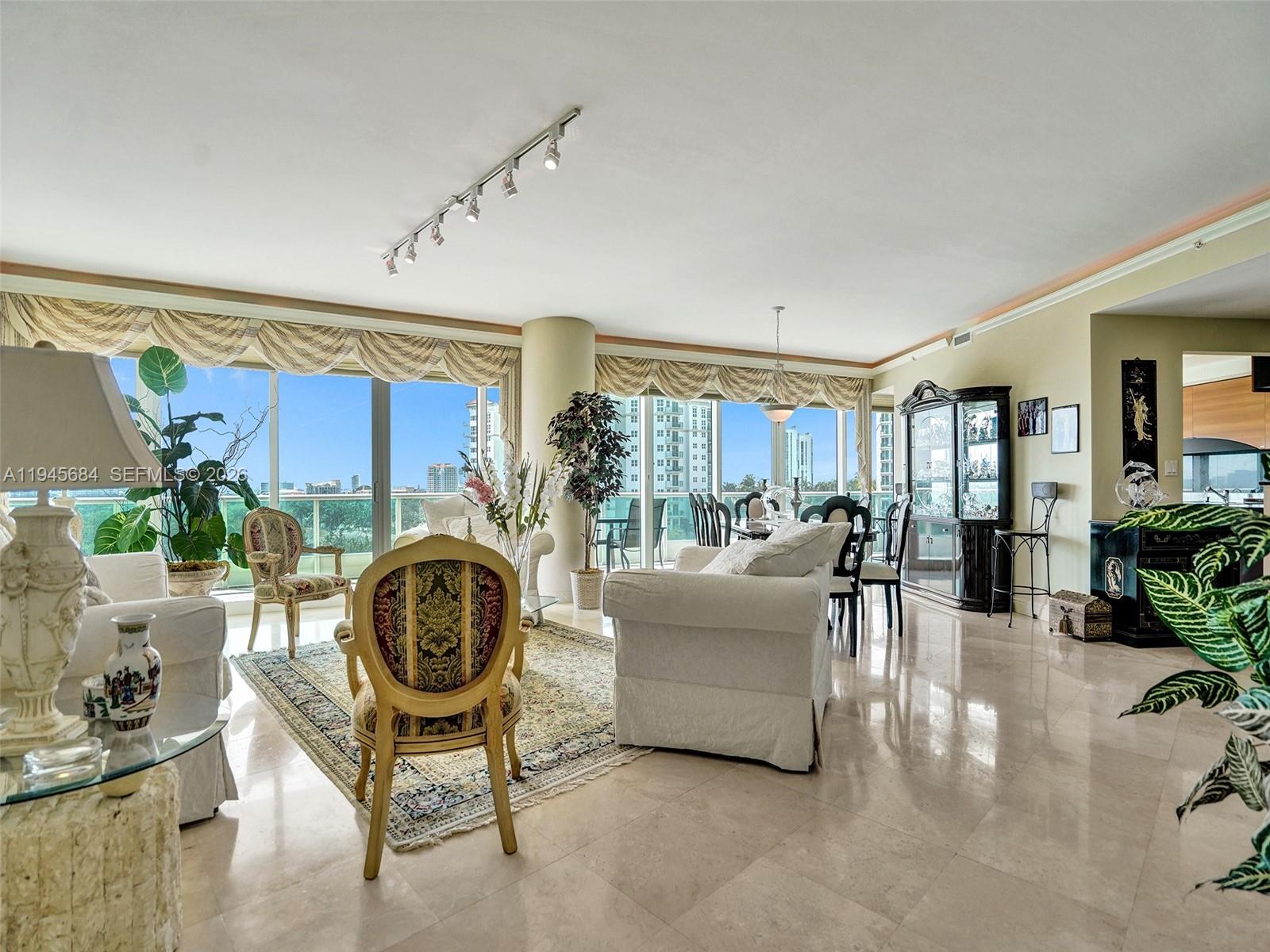 image Towers Of Porto Vita S.3