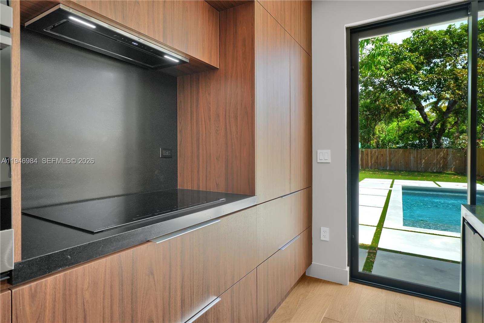 223 NW 51st St Miami, FL 33127