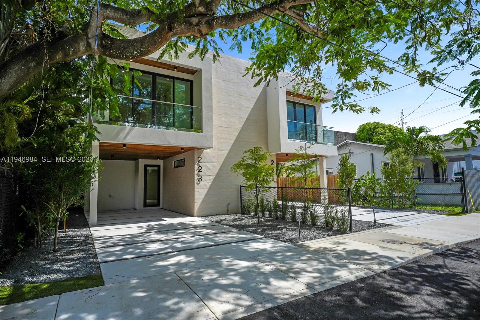 223 NW 51st St Miami, FL 33127