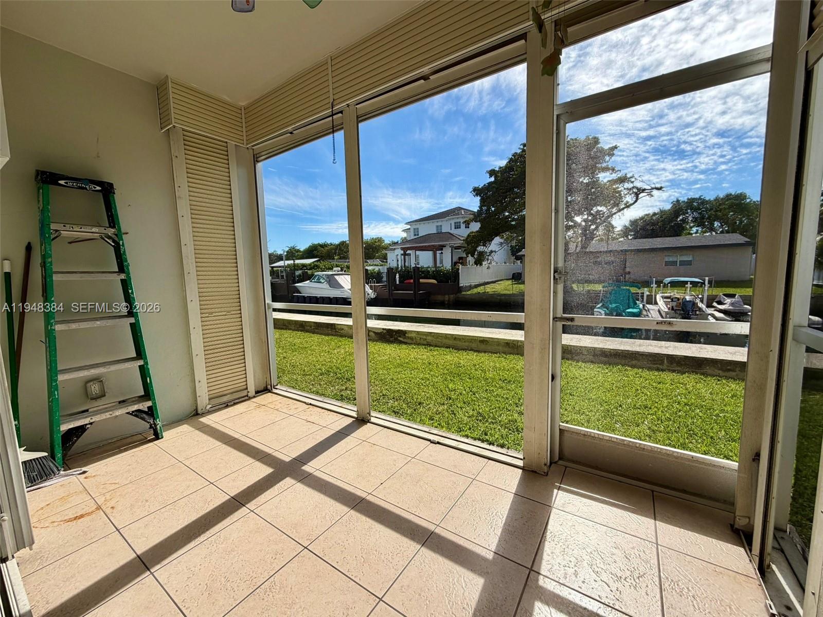 13105 Ixora Ct #116 North Miami, FL 33181