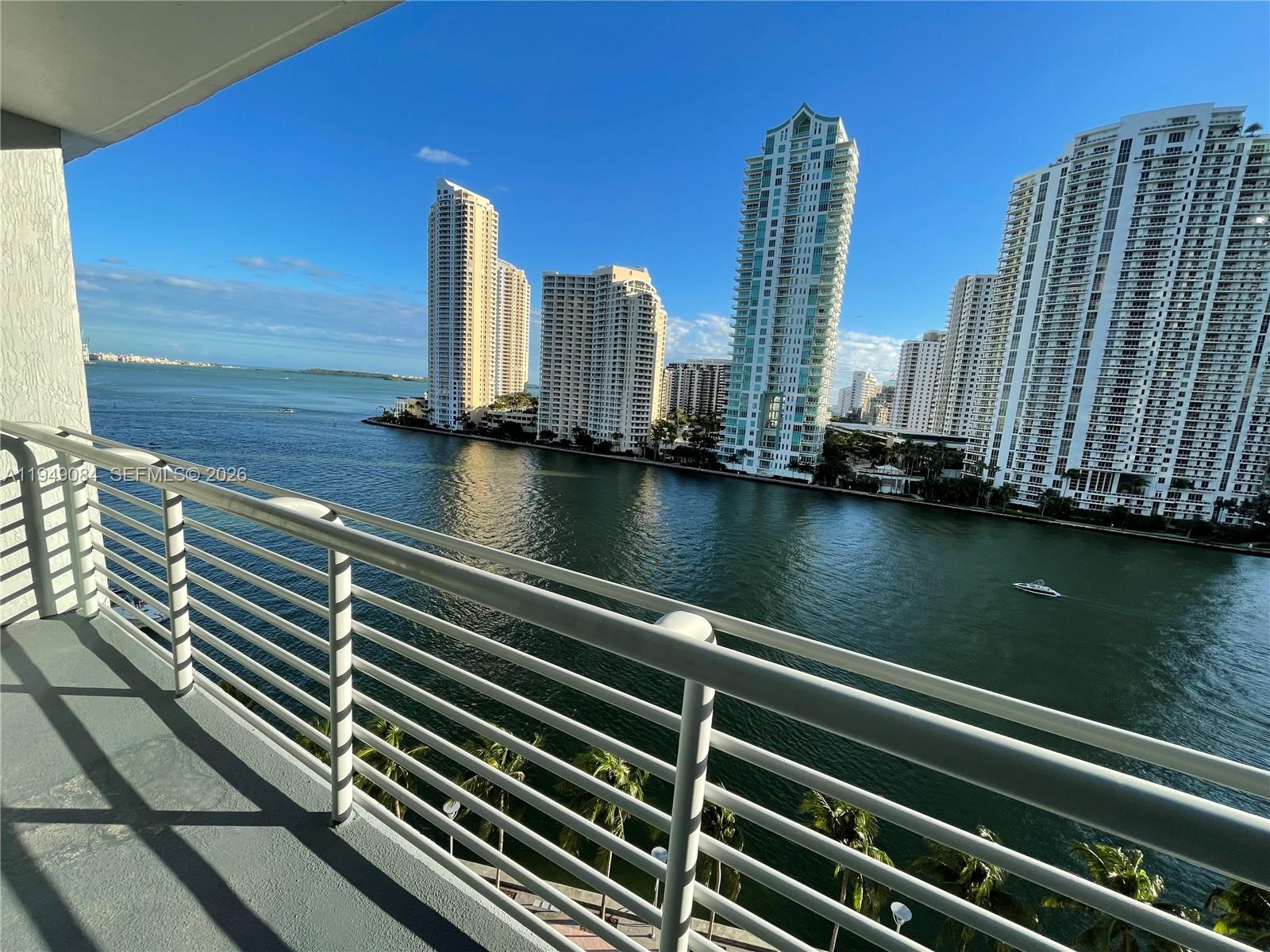 325 S Biscayne Blvd #1115