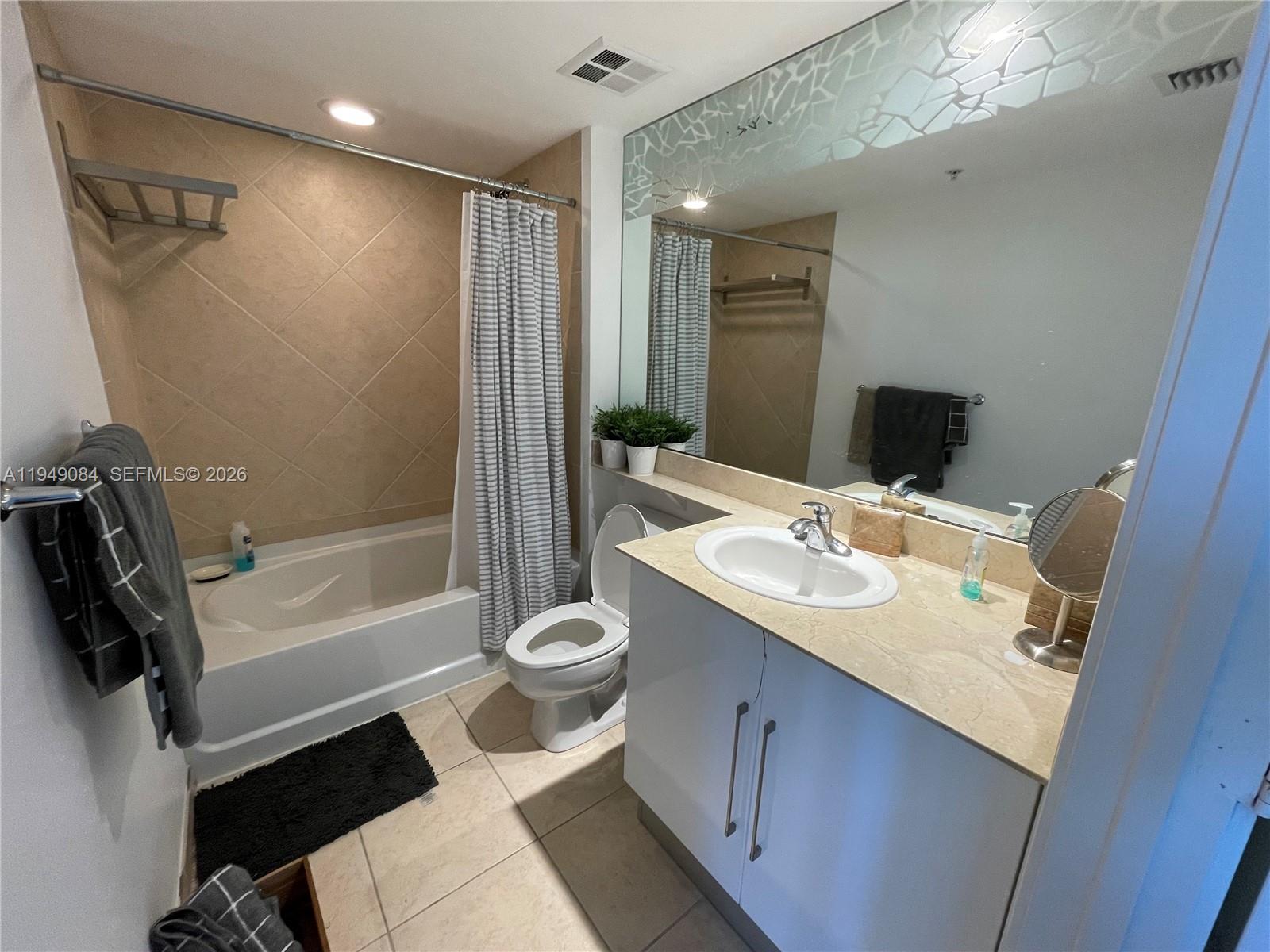 image One Miami West30