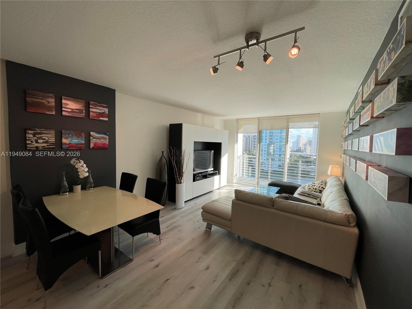 image One Miami West8