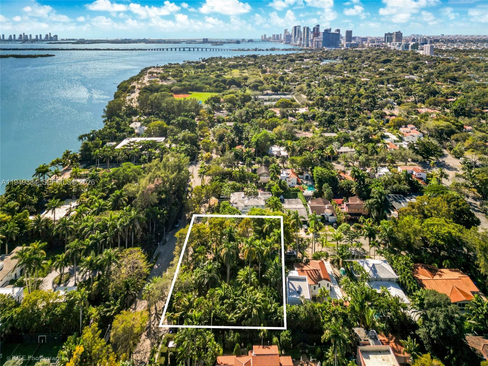 5810 N Bayshore Dr Miami, FL 33137