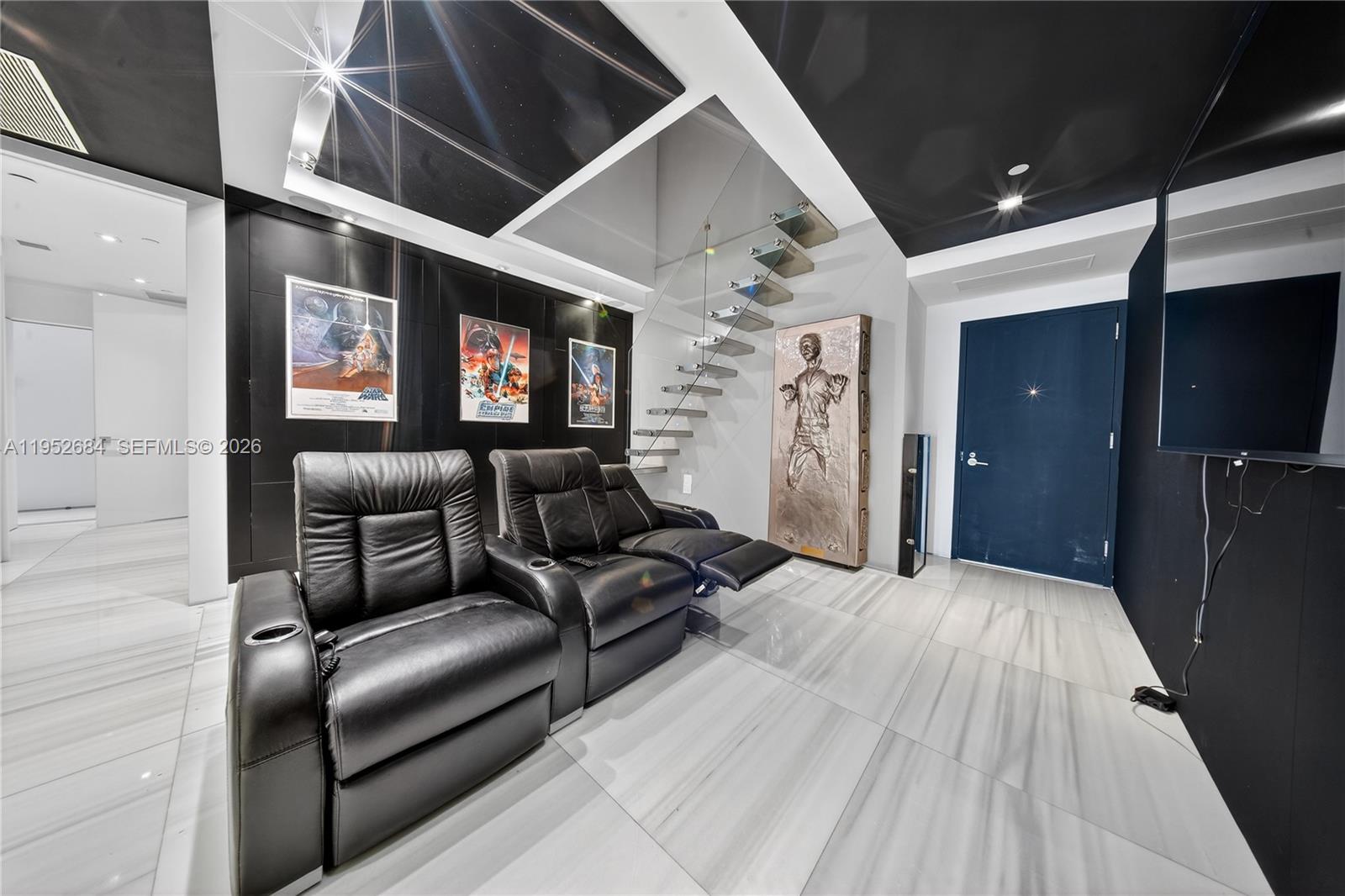 1100 Biscayne Blvd #5306 Miami, FL 33132