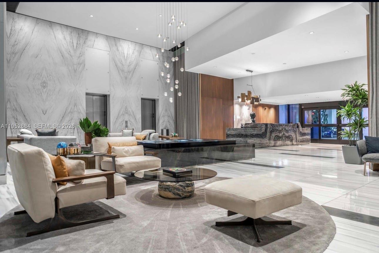 1100 Biscayne Blvd #5306 Miami, FL 33132