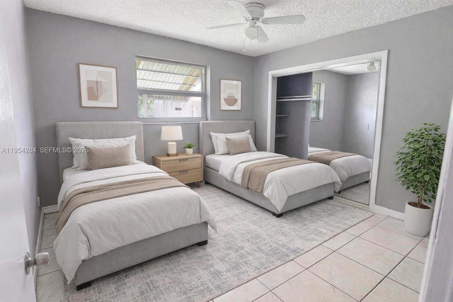 3241 NW 40th St Lauderdale Lakes, FL 33309