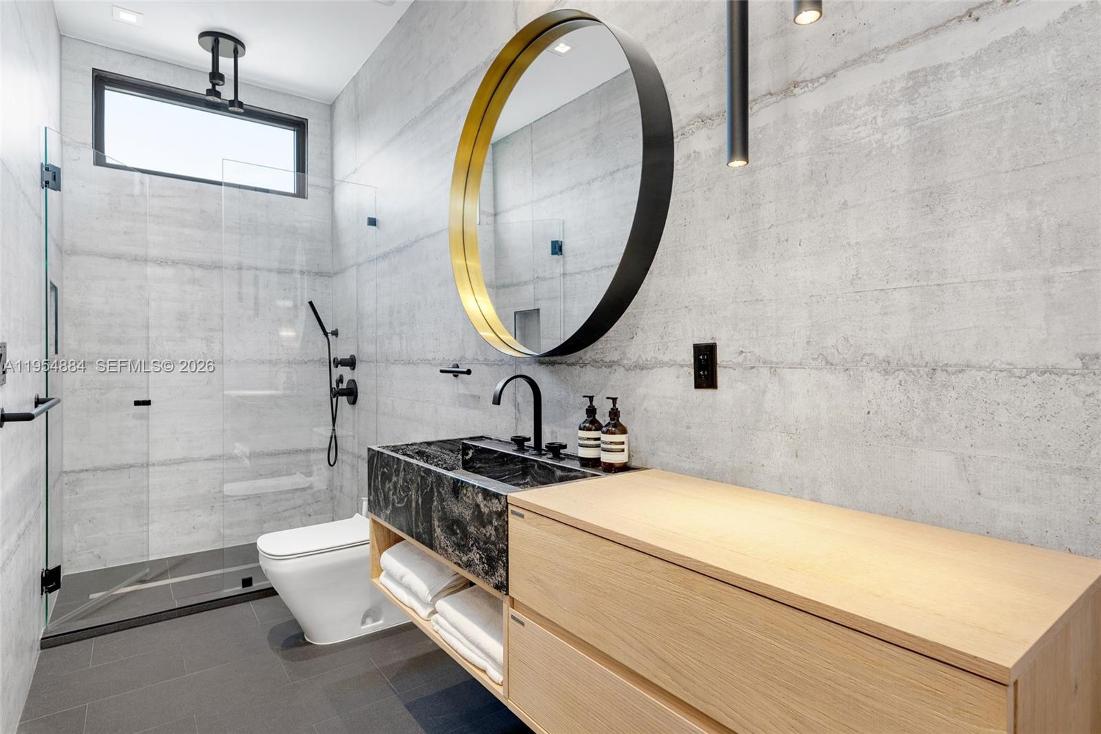 13190 Biscayne Bay Ter North Miami, FL 33181