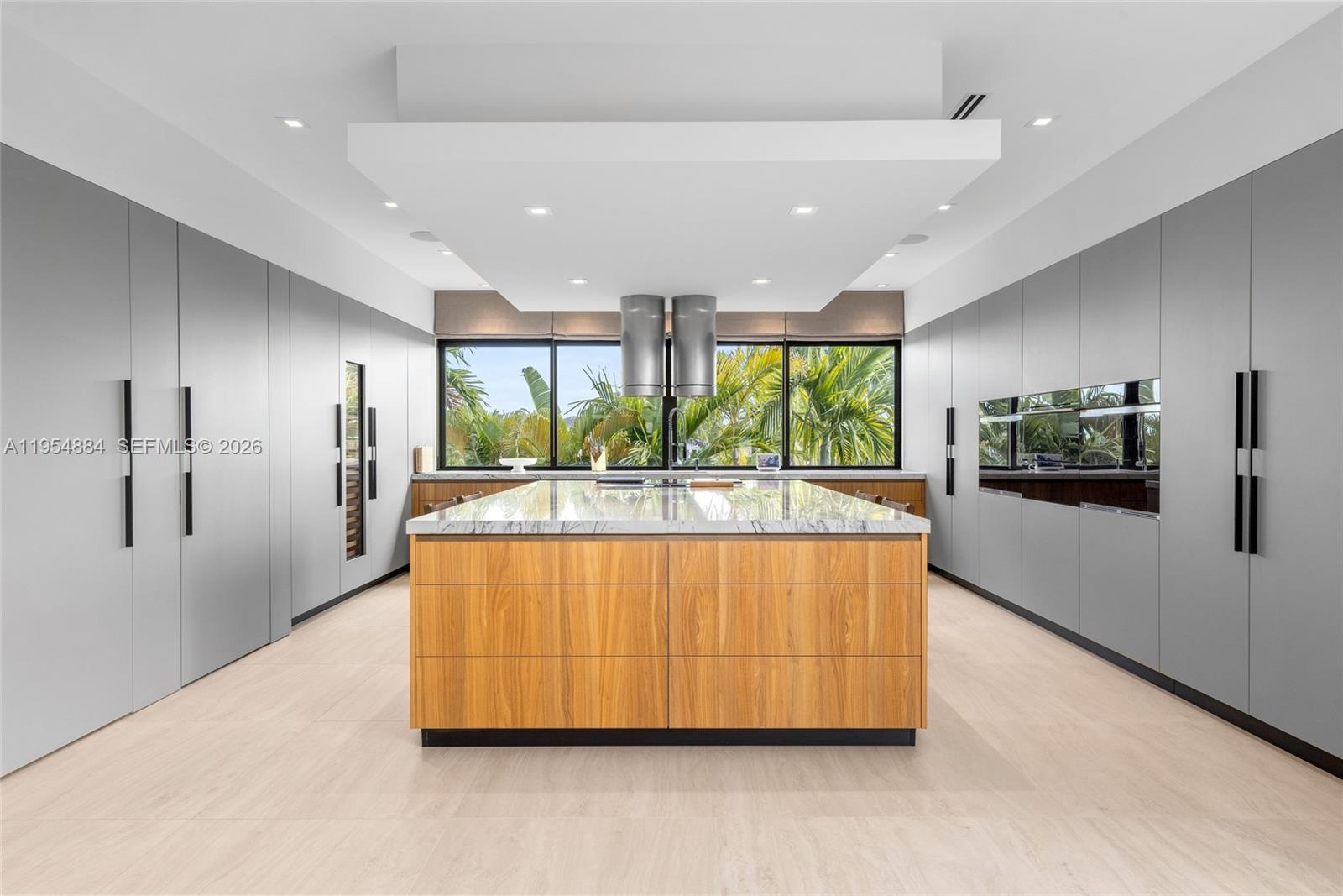 13190 Biscayne Bay Ter North Miami, FL 33181