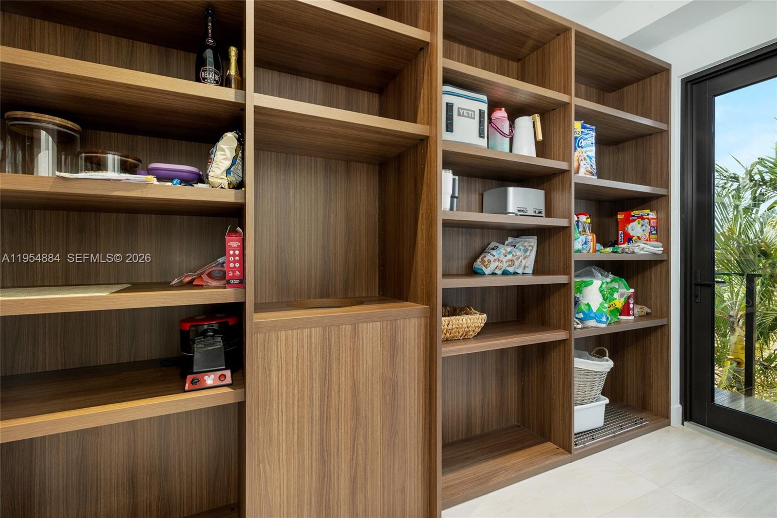 13190 Biscayne Bay Ter North Miami, FL 33181