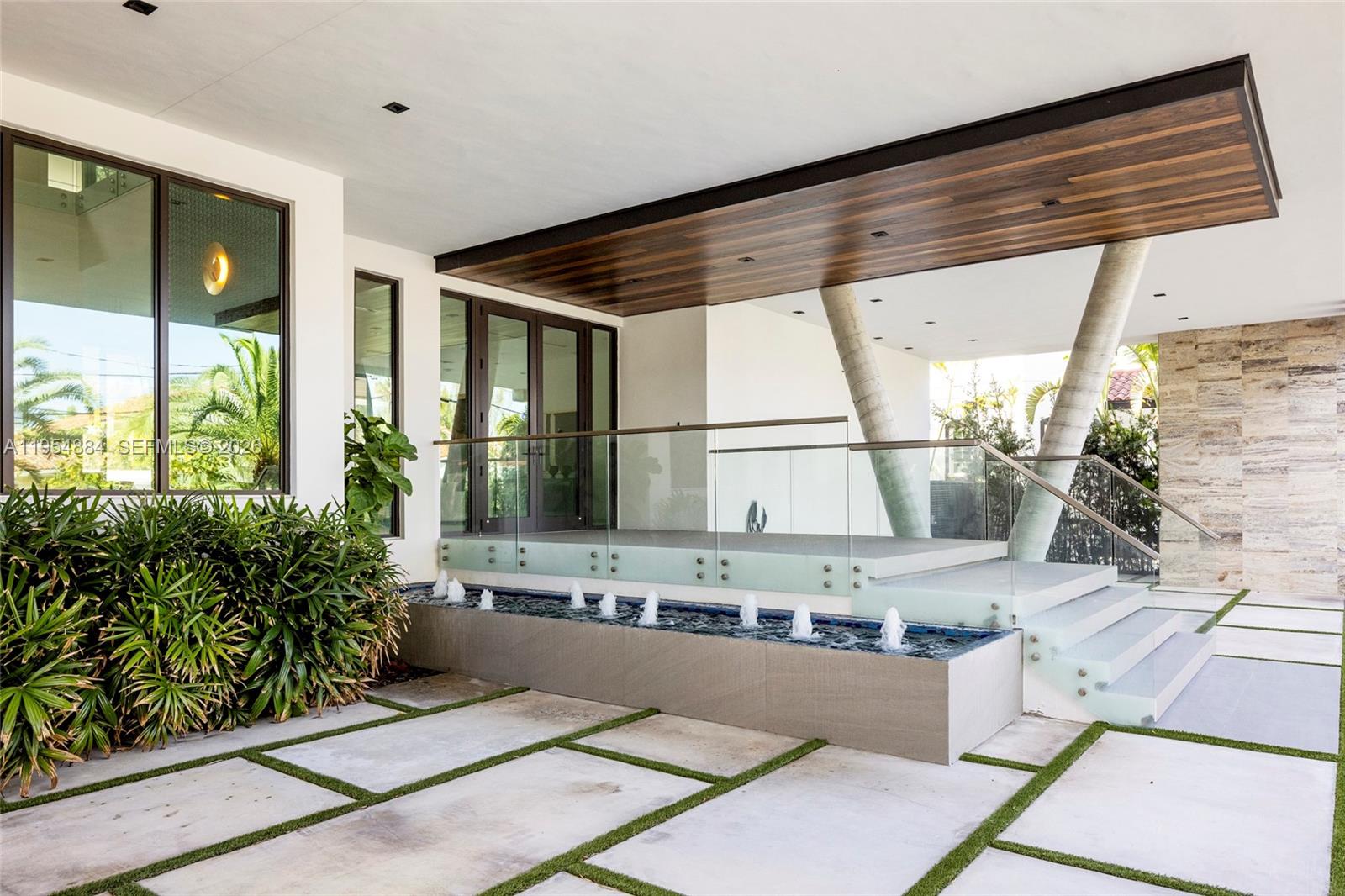 13190 Biscayne Bay Ter North Miami, FL 33181