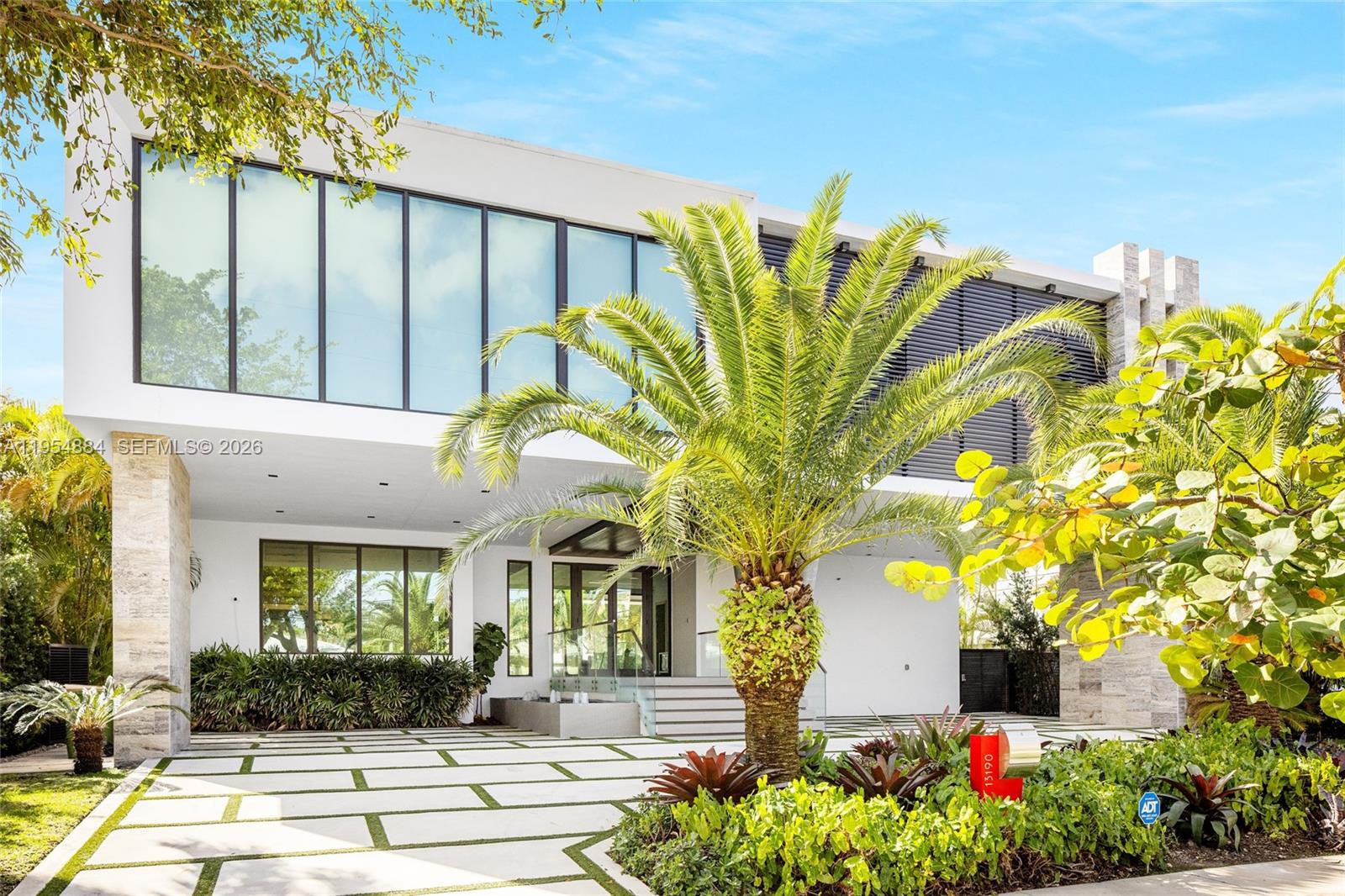 13190 Biscayne Bay Ter North Miami, FL 33181