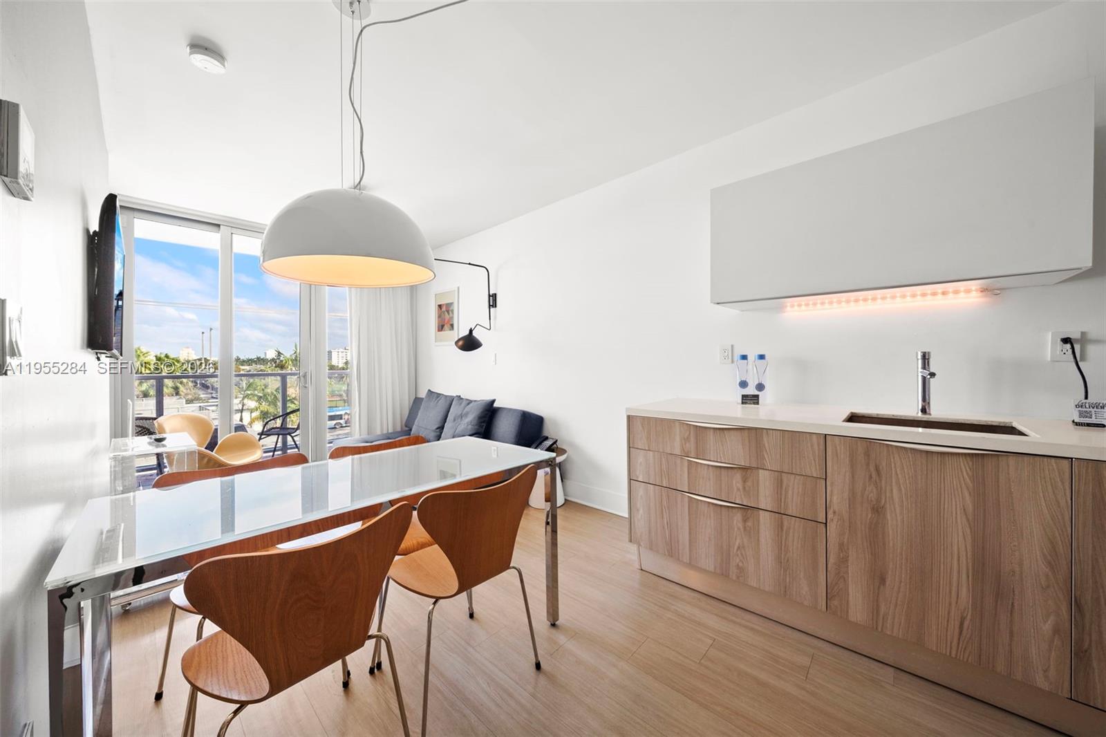 1215 West Ave #408 Miami Beach, FL 33139