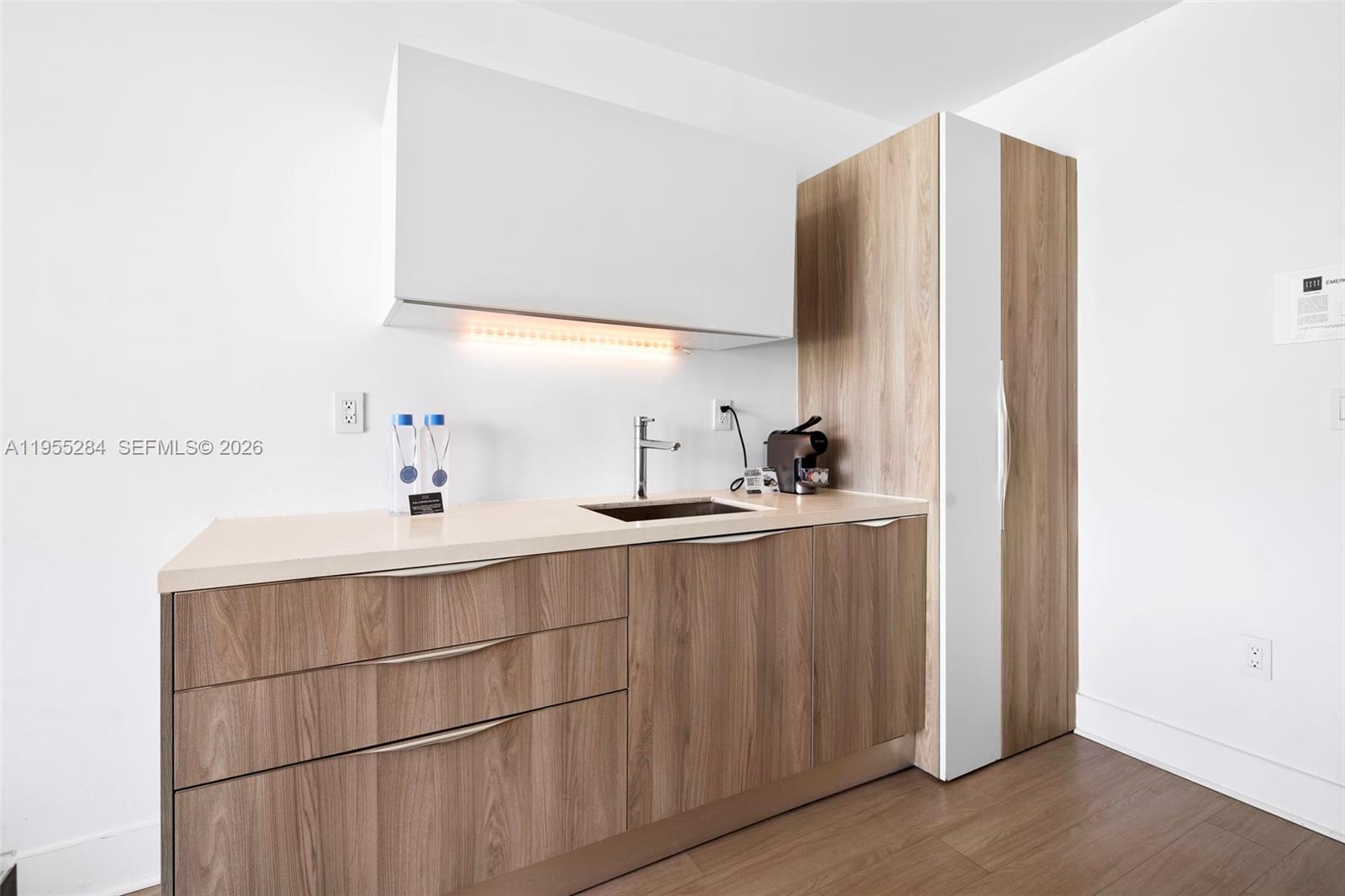 1215 West Ave #408 Miami Beach, FL 33139