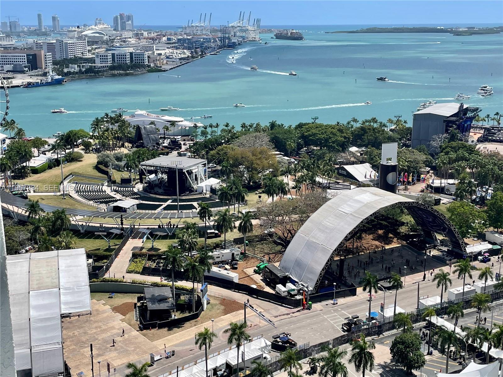 image Vizcayne North33