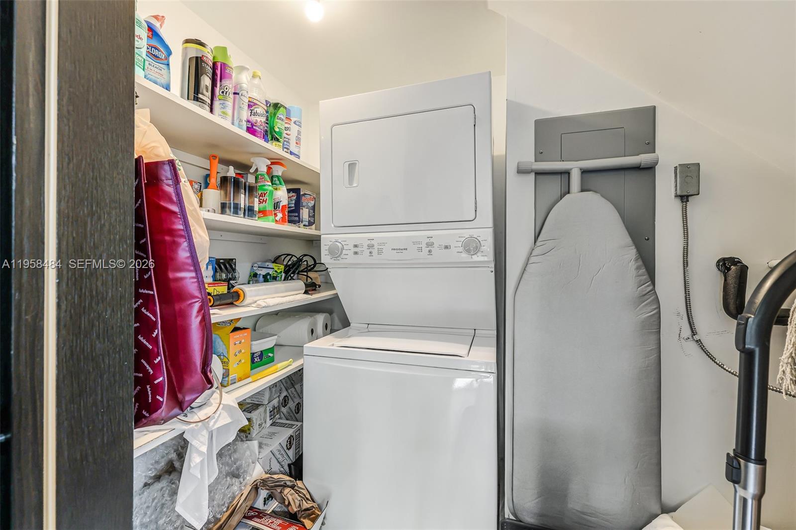 6000 Collins Ave #112 Miami Beach, FL 33140