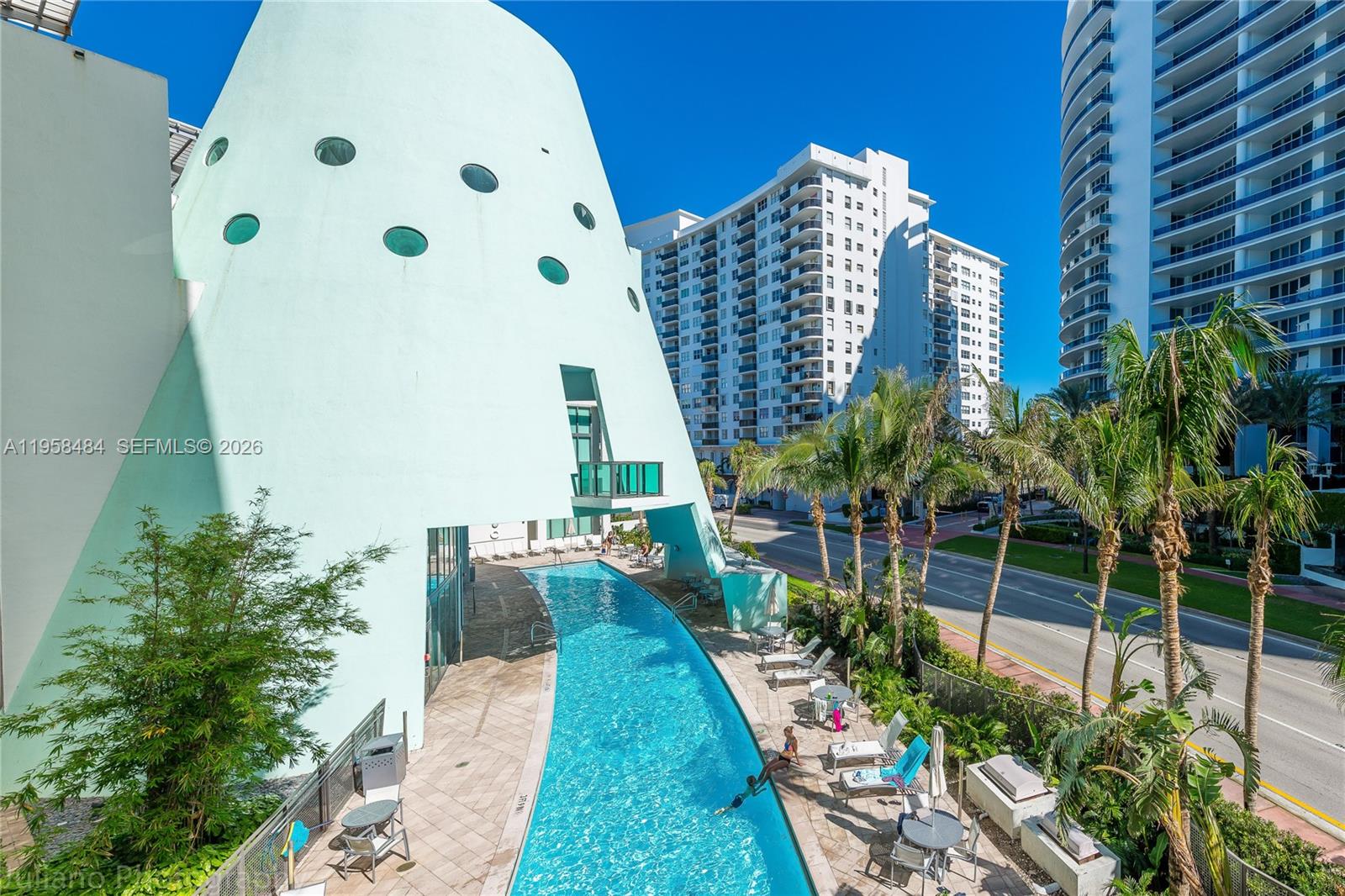 6000 Collins Ave #112 Miami Beach, FL 33140
