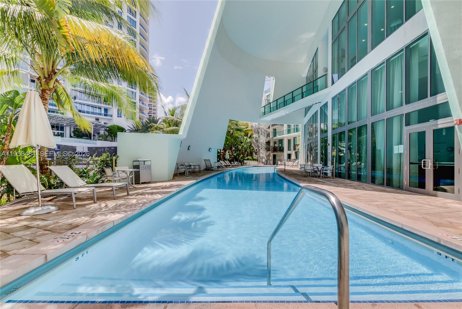 6000 Collins Ave #112 Miami Beach, FL 33140