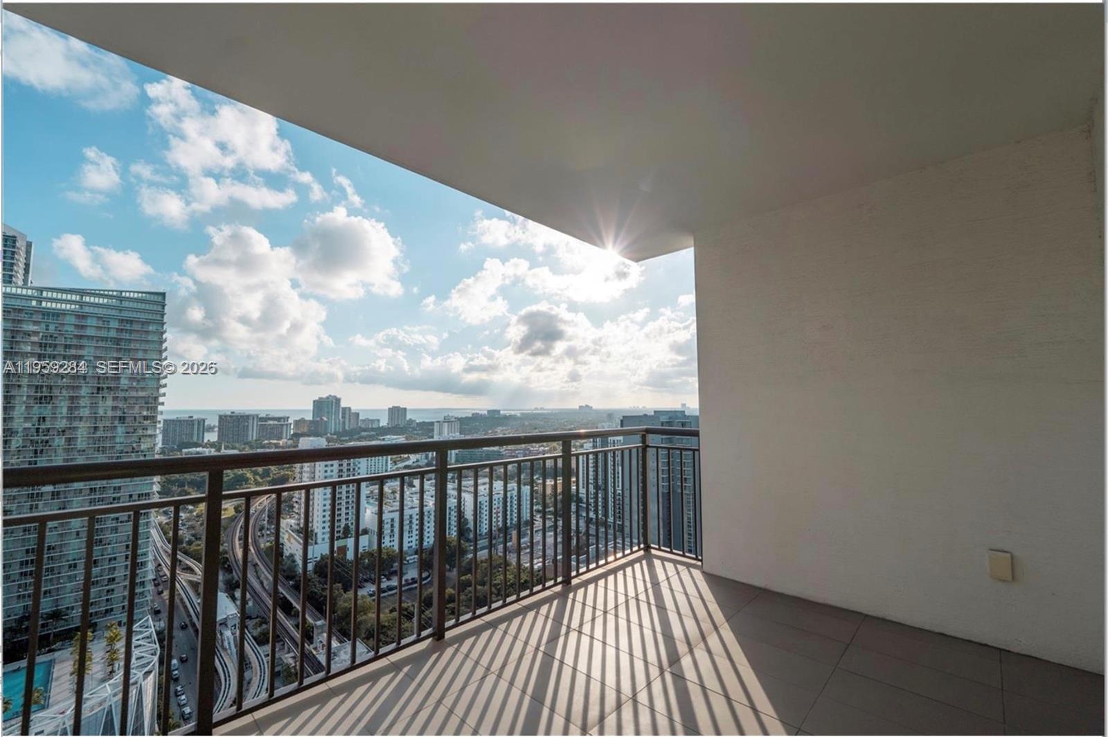 image Nine at Mary Brickell Village25