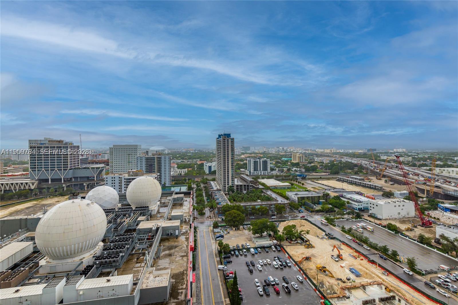 image Paramount Miami Worldcenter36