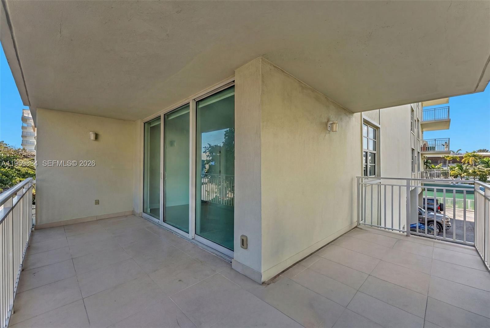 9500 W Bay Hbr Dr #2H Bay Harbor Islands, FL 33154