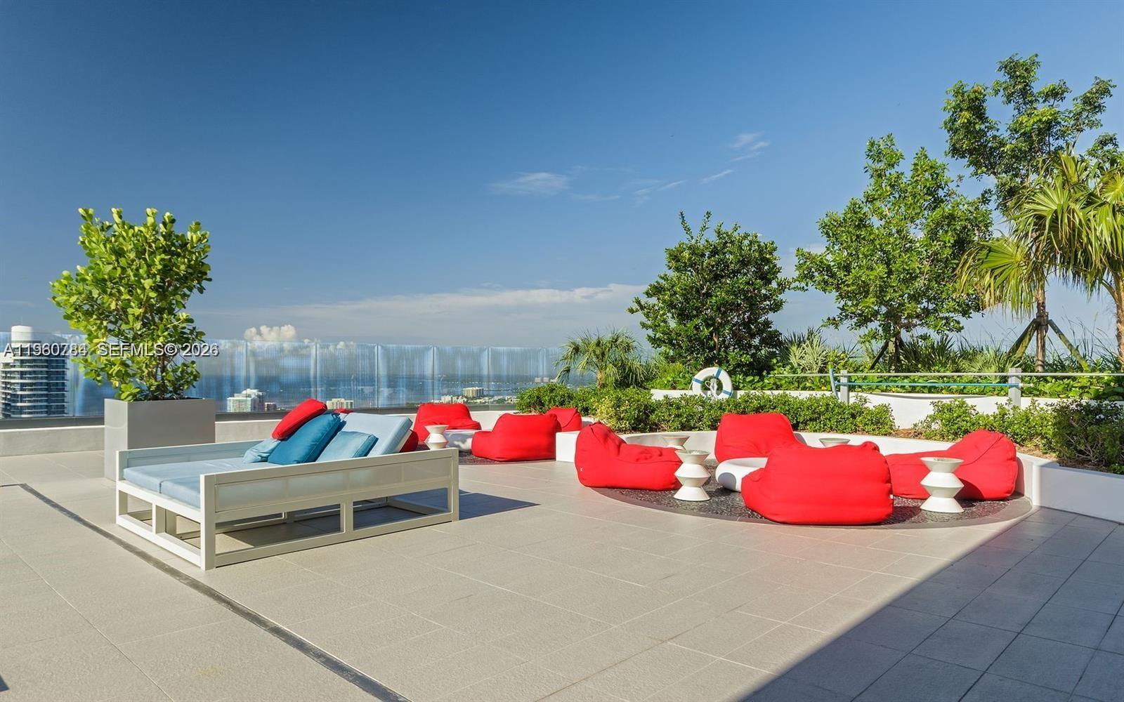 image Brickell Heights East15