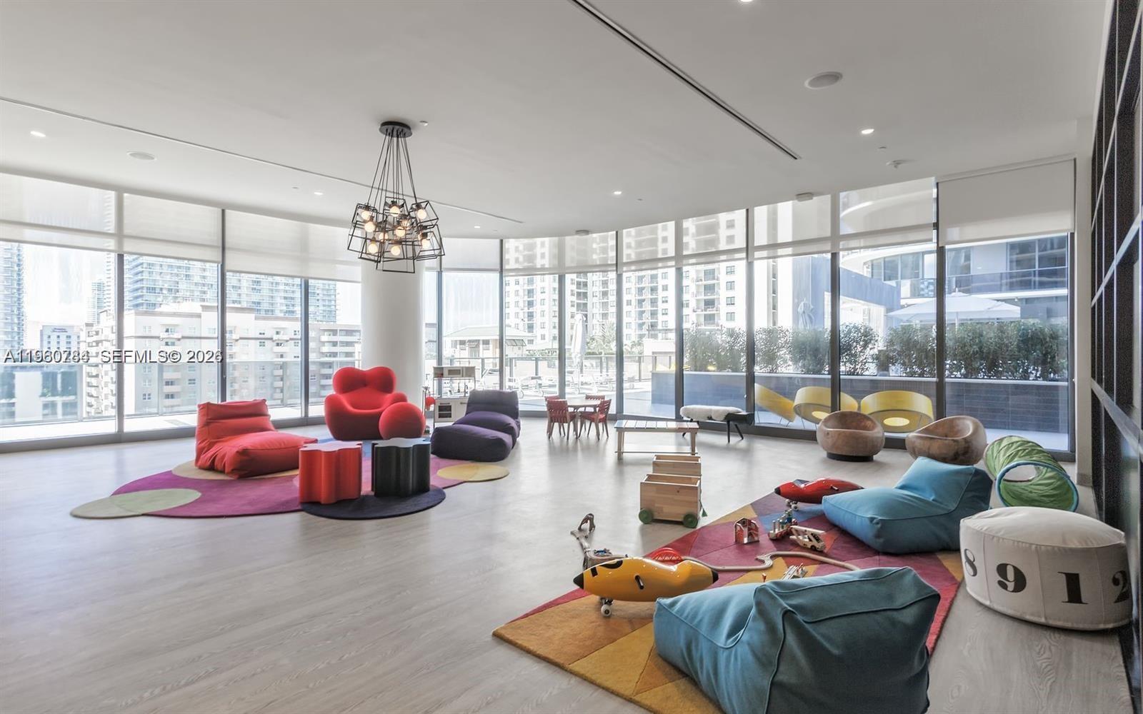 image Brickell Heights East17