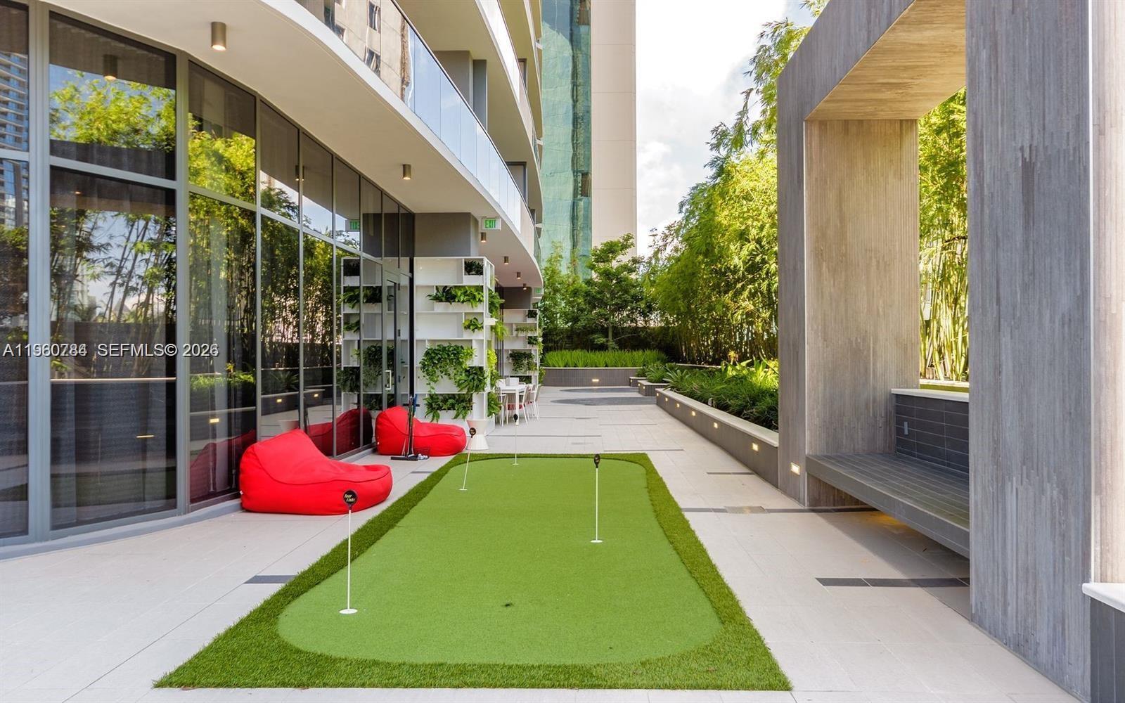 image Brickell Heights East18