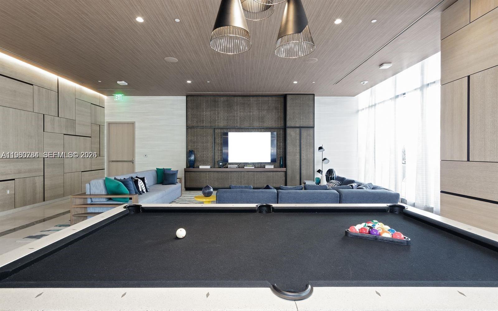 image Brickell Heights East21