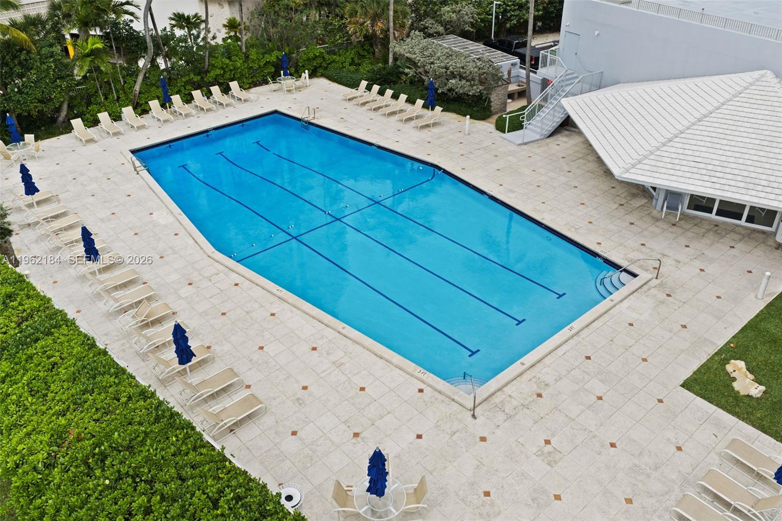 600 Grapetree Dr #3DS Key Biscayne, FL 33149