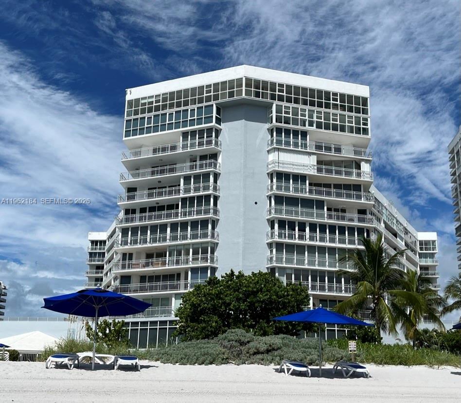 600 Grapetree Dr #3DS Key Biscayne, FL 33149