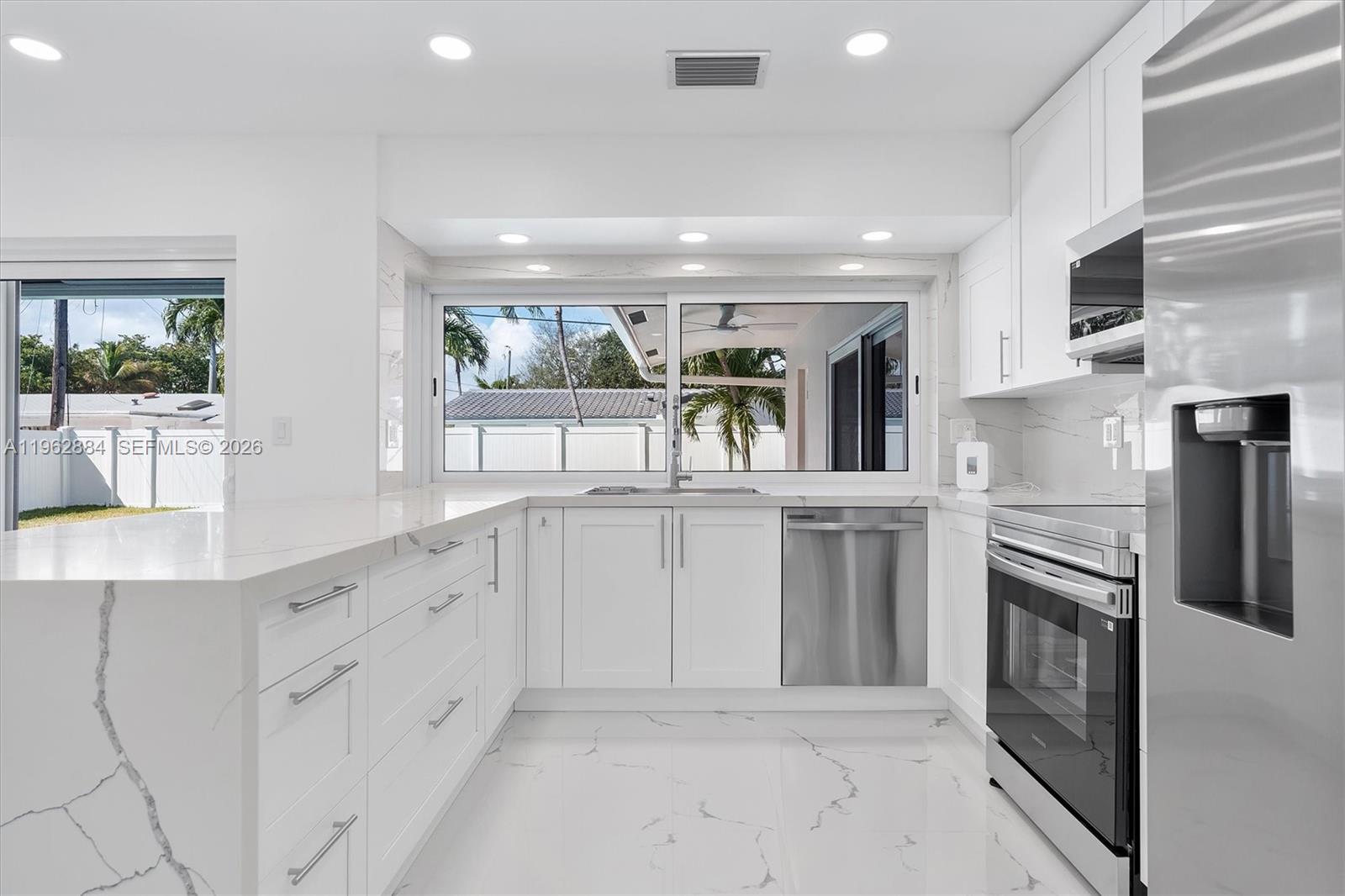 5711 NE 20th Ter Fort Lauderdale, FL 33308