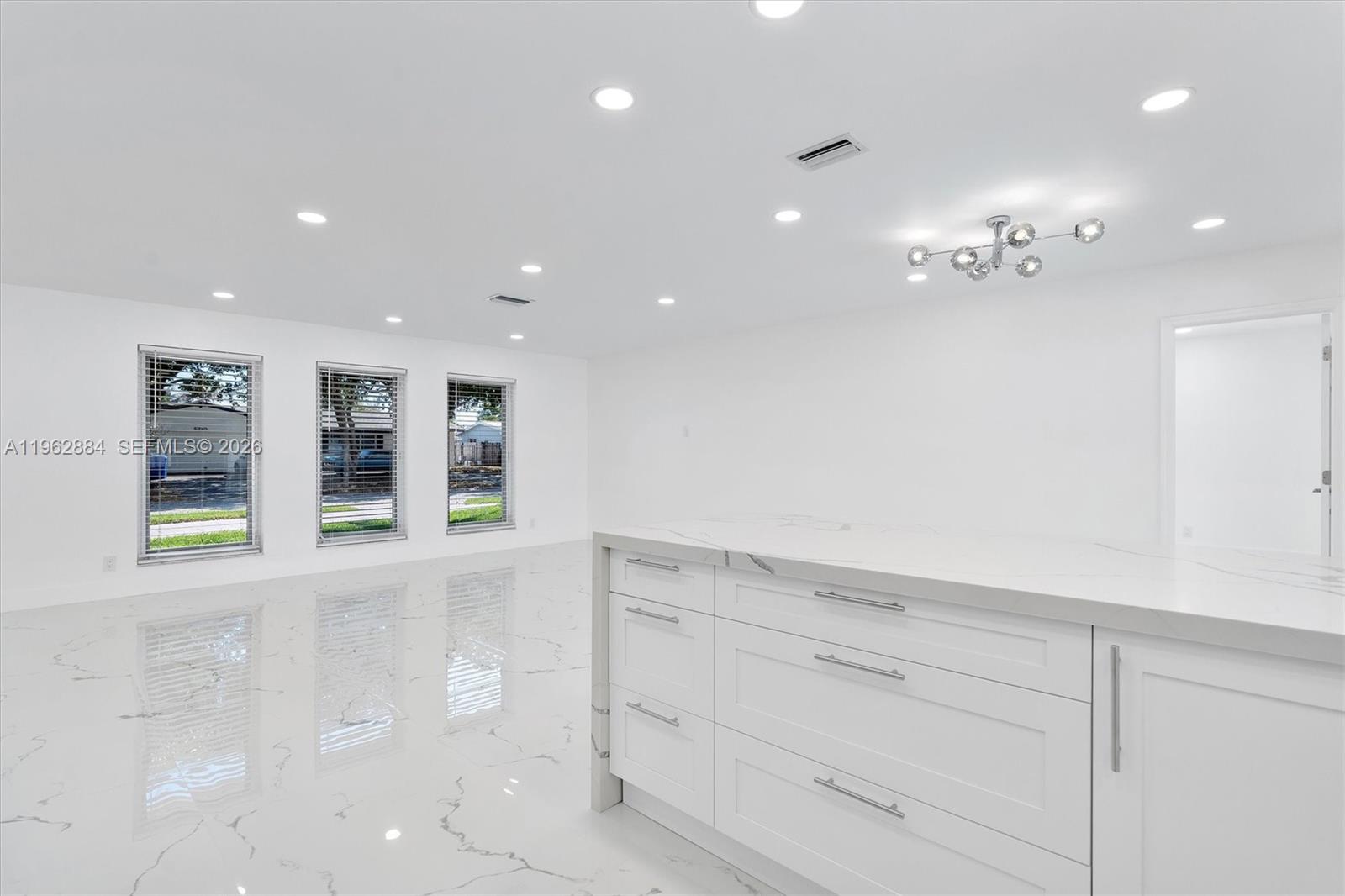 5711 NE 20th Ter Fort Lauderdale, FL 33308