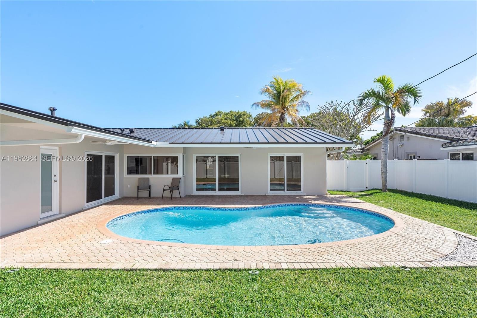 5711 NE 20th Ter Fort Lauderdale, FL 33308