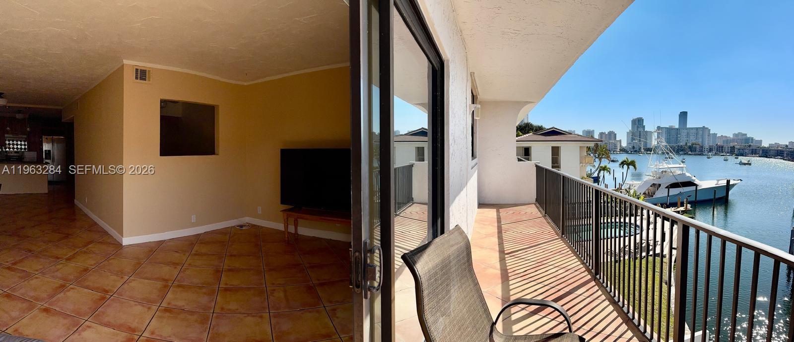 1900 Diana Dr #3C Hallandale Beach, FL 33009