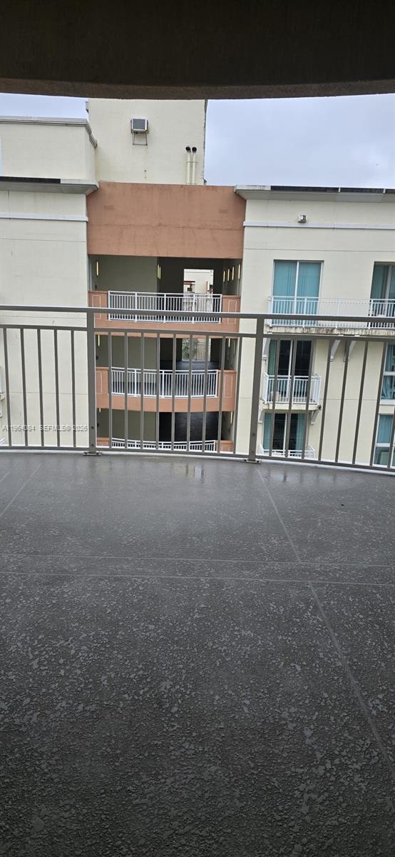 7280 SW 90th St #601 Miami, FL 33156