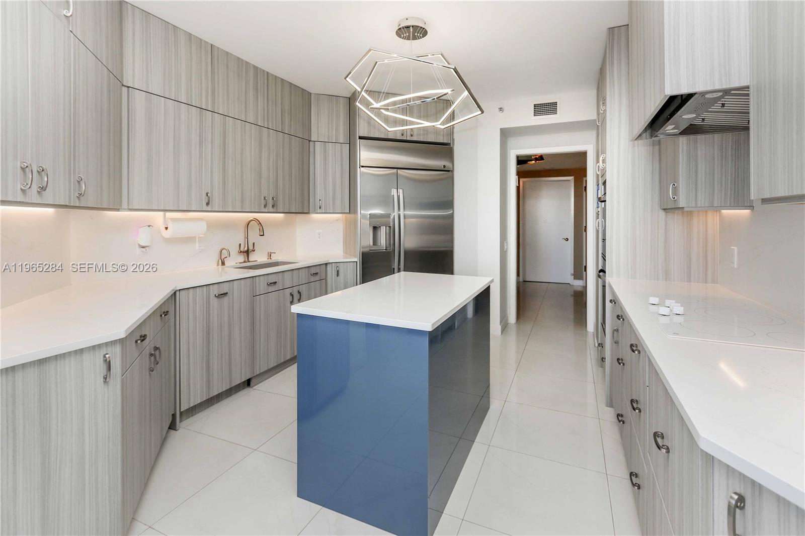 image One Island Place I24