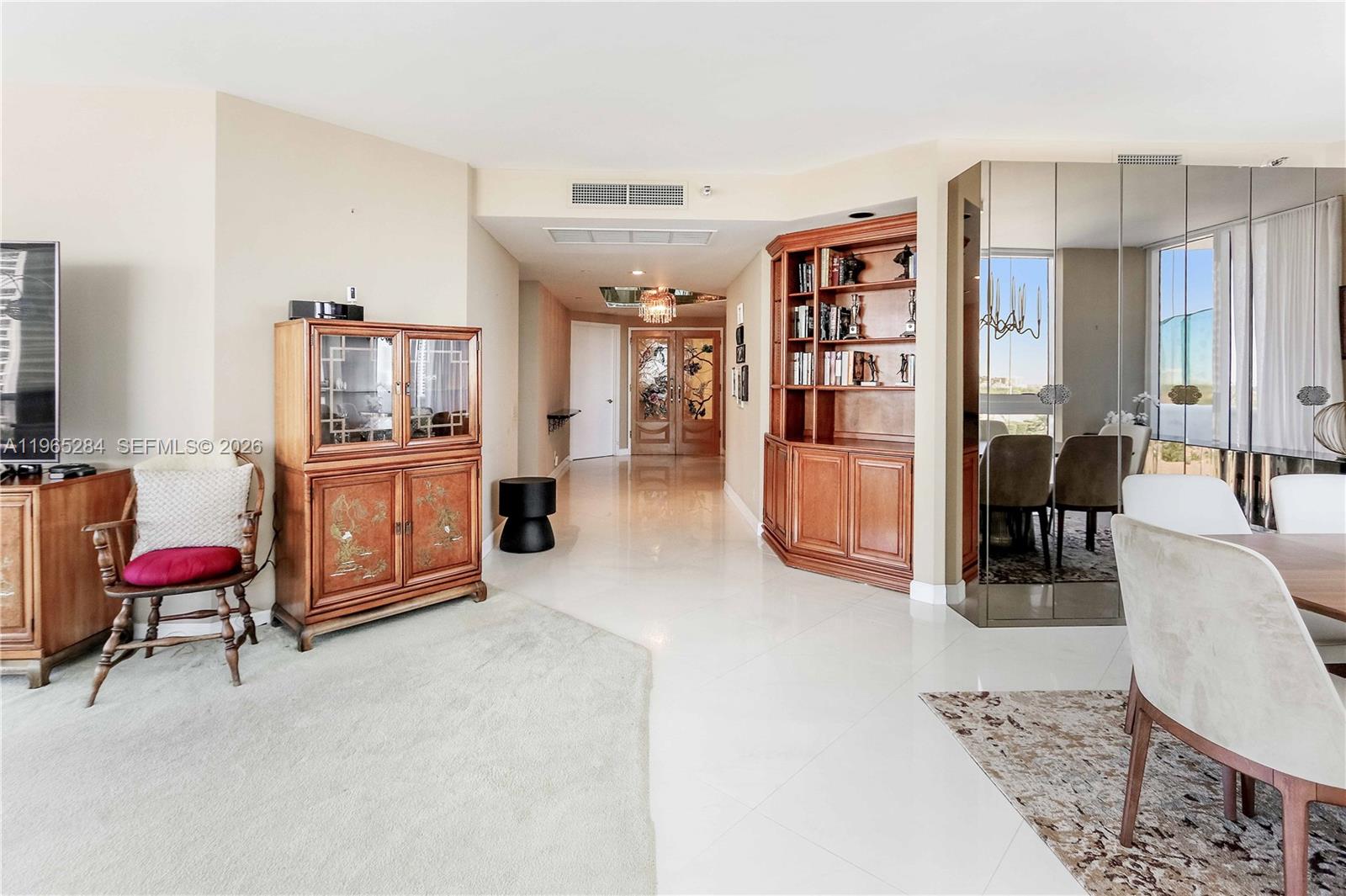 image One Island Place I26