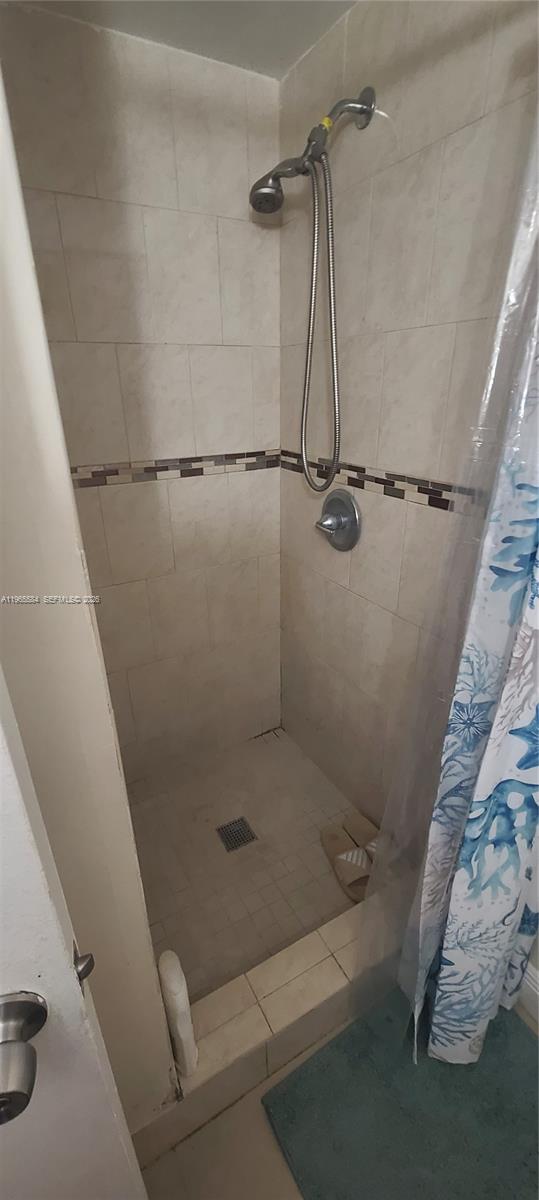 4801 NW 7th St #209-16 Miami, FL 33126