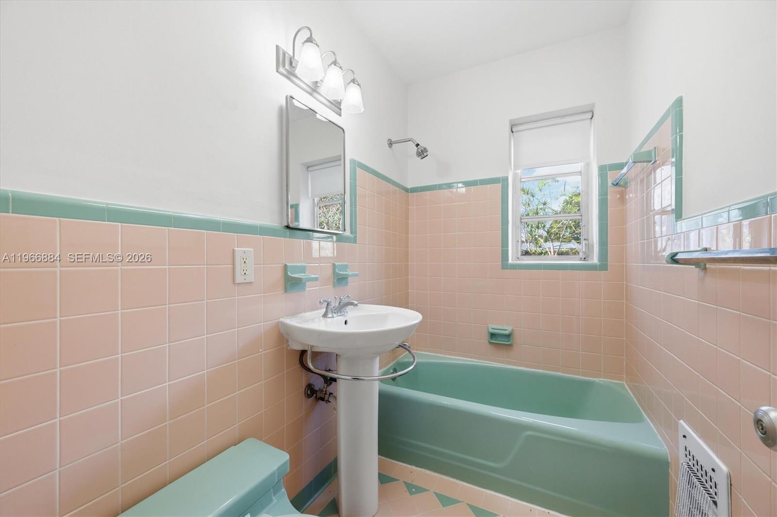 177 NE 109th St Miami Shores, FL 33161