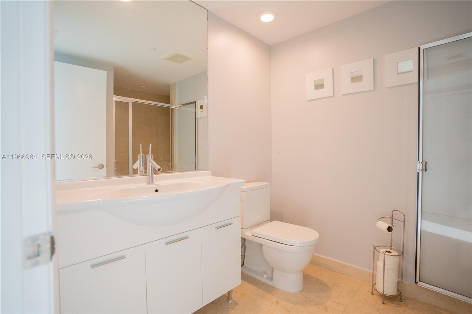 image Icon Brickell I15