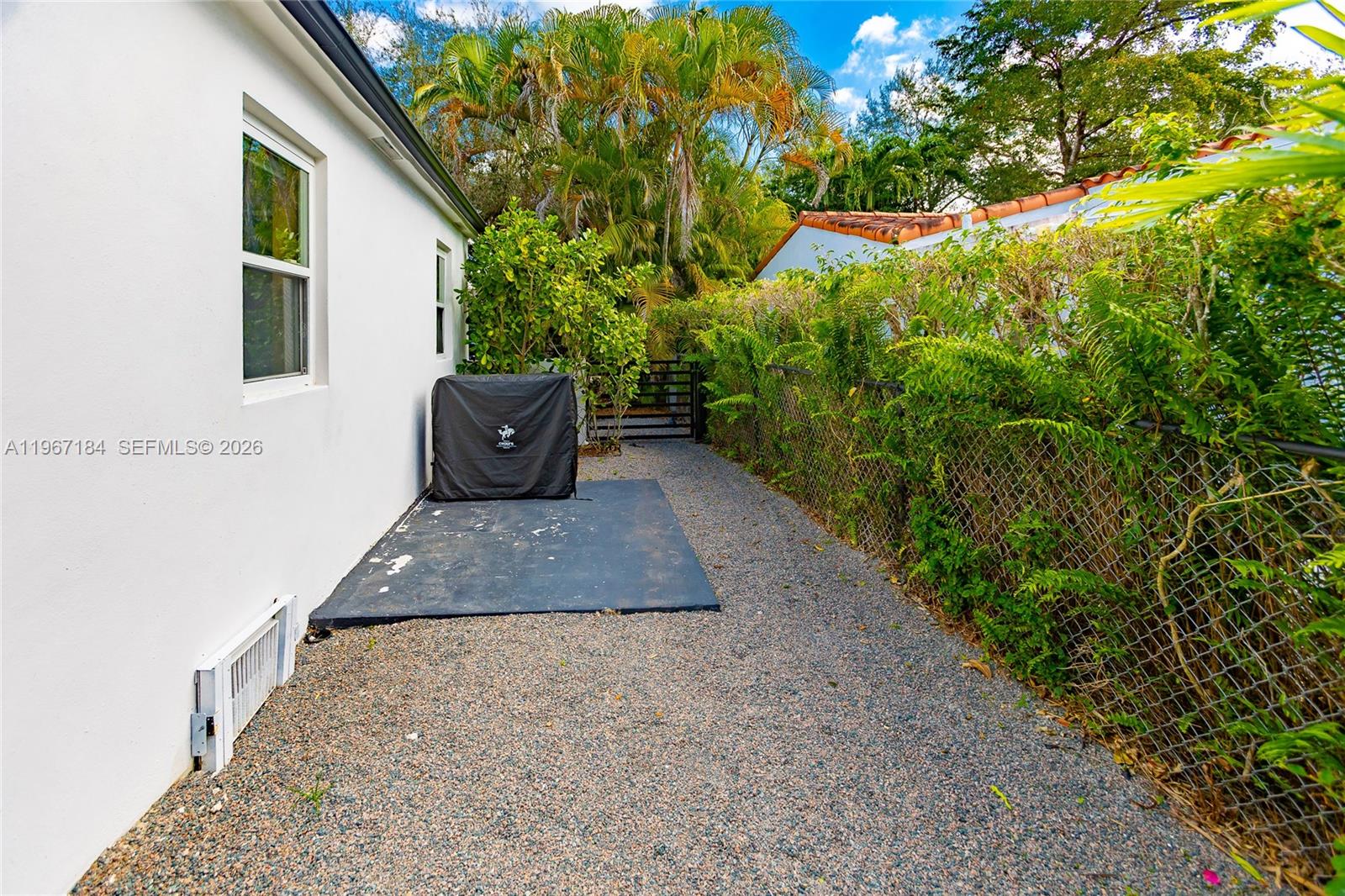 814 Monterey St Coral Gables, FL 33134